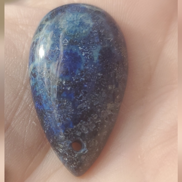 New Blue Fossil Teardrop Pendant. - Picture 16 of 16
